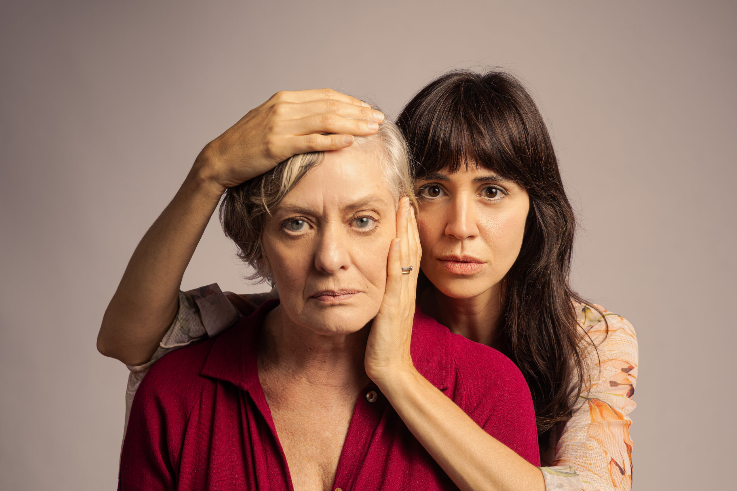 Com Chris Couto, peça “A Filha Perdida” ganha chance de ser descoberta pelo público