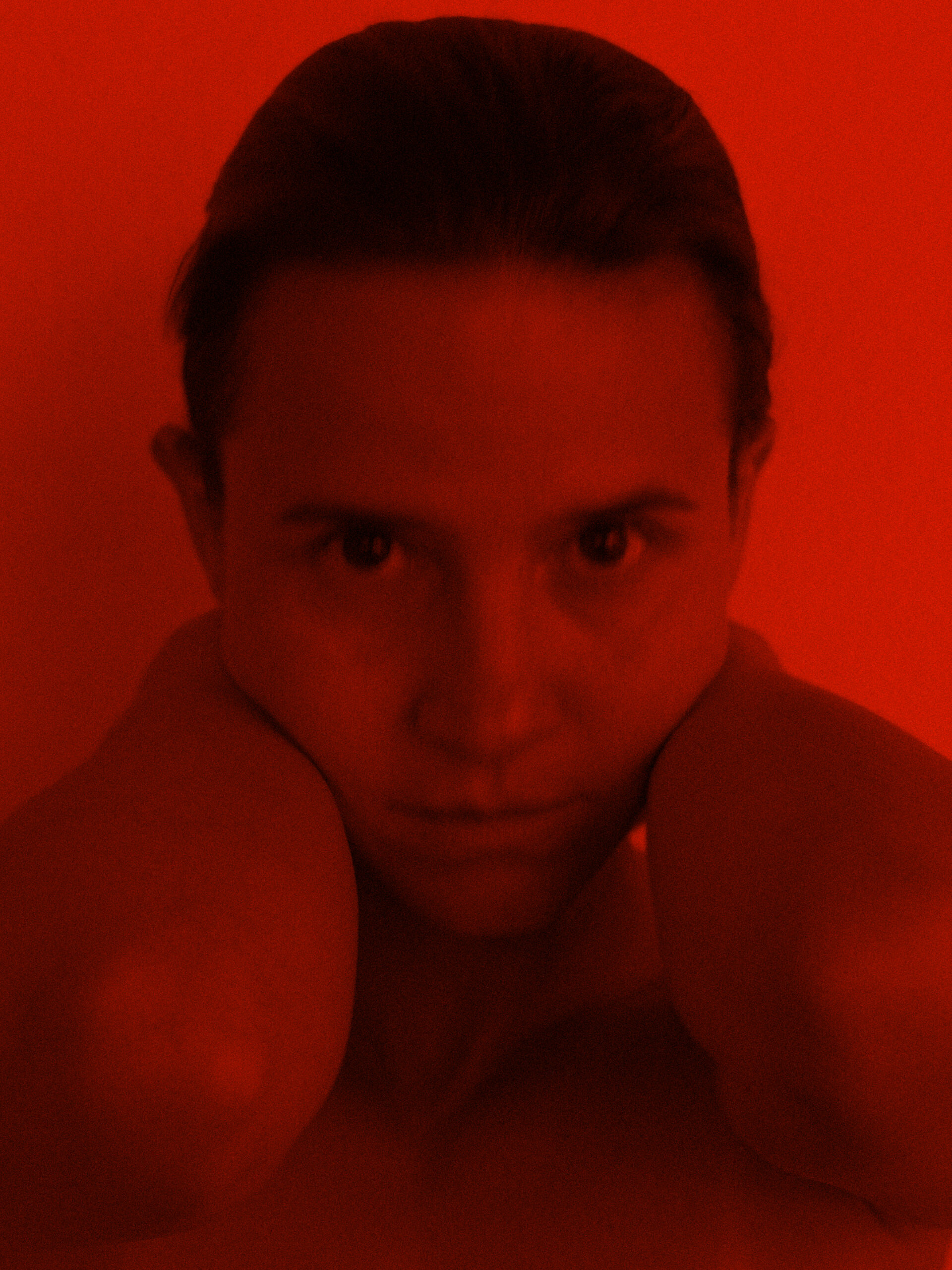 Monólogo com Bianca Comparato é inspirado em obra de Anne Carson