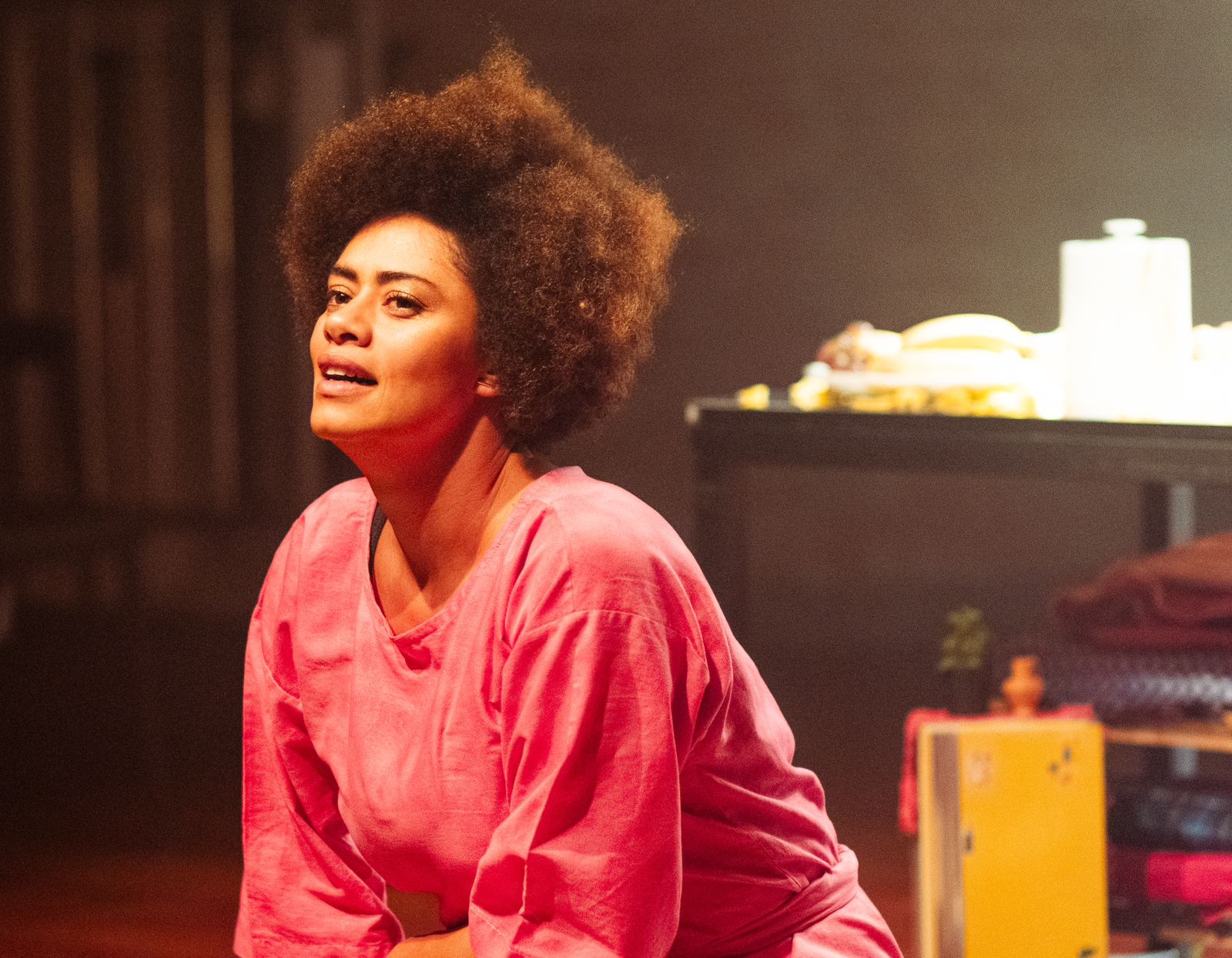 “Conforto” traz Ana Flavia Cavalcanti como babá, diarista e paquita