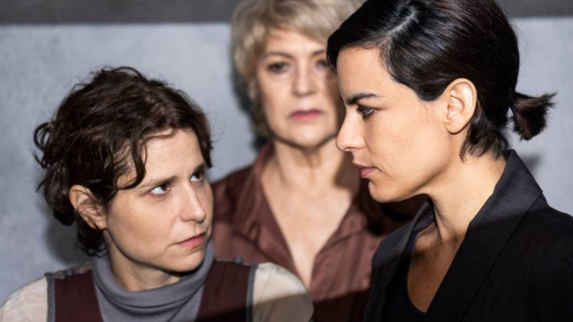 NADA É SUFICIENTE + COMUNHÃO