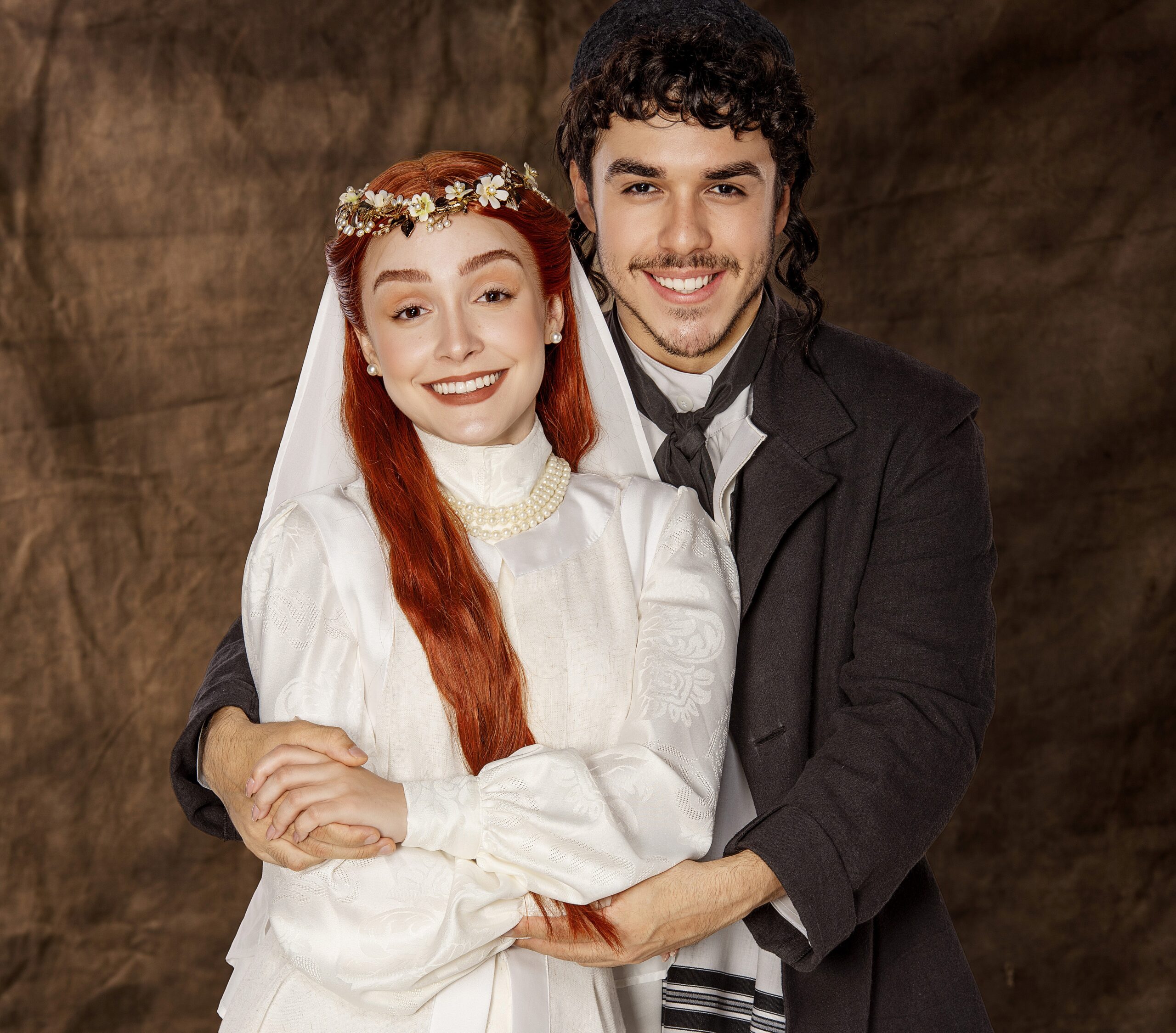 “Dibuk – O Musical” recupera o “Romeu e Julieta” do teatro ídiche; veja vídeo