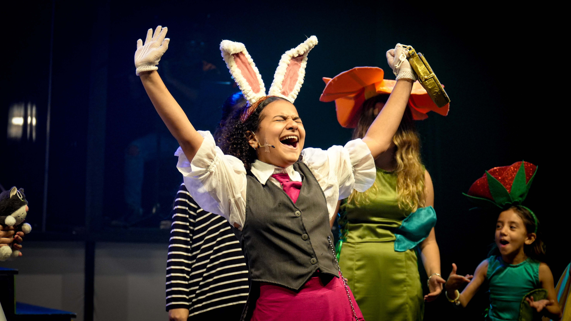 ALICE, UM MUSICAL